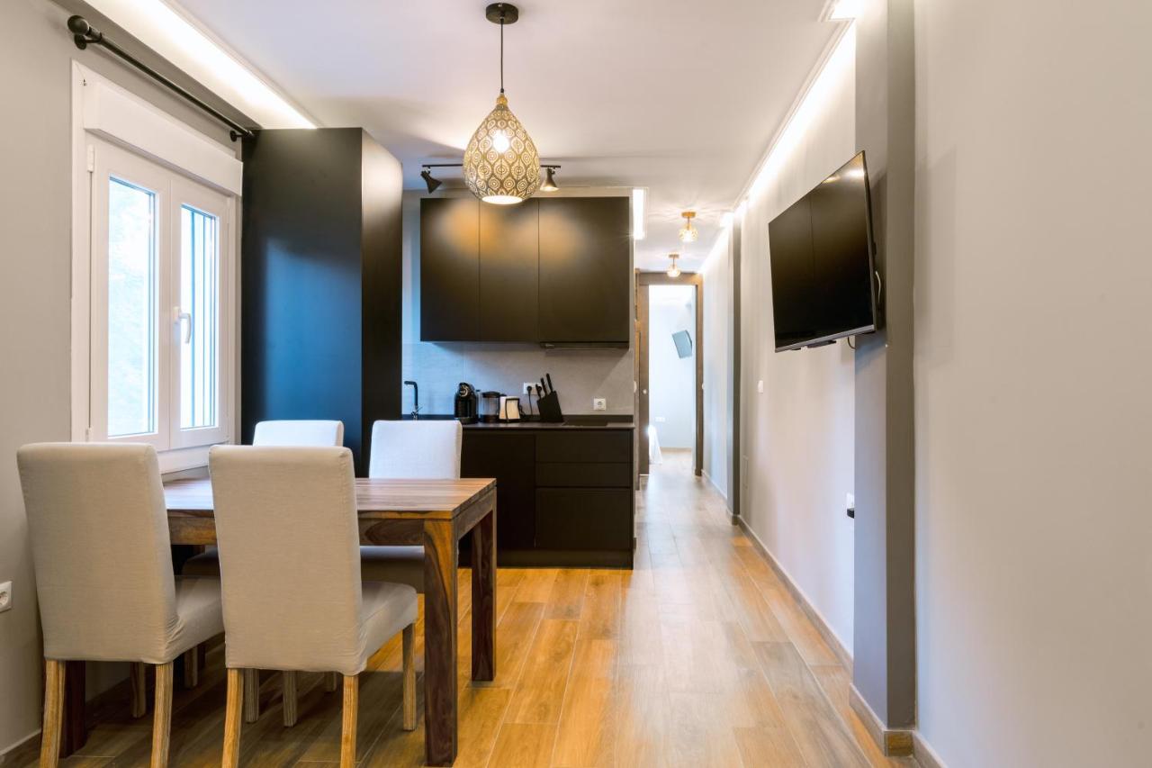 ApartSuites Triana Cariñanos Sevilla Exterior foto
