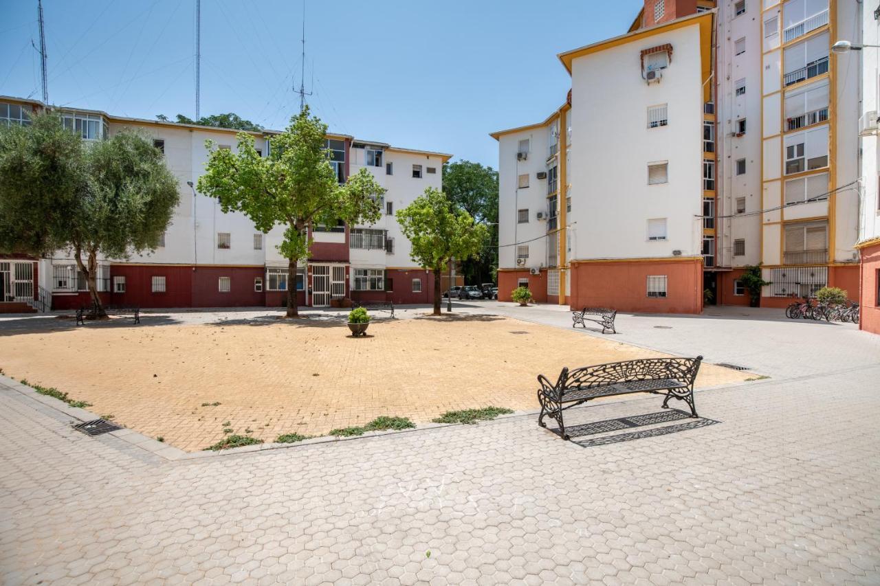 ApartSuites Triana Cariñanos Sevilla Exterior foto